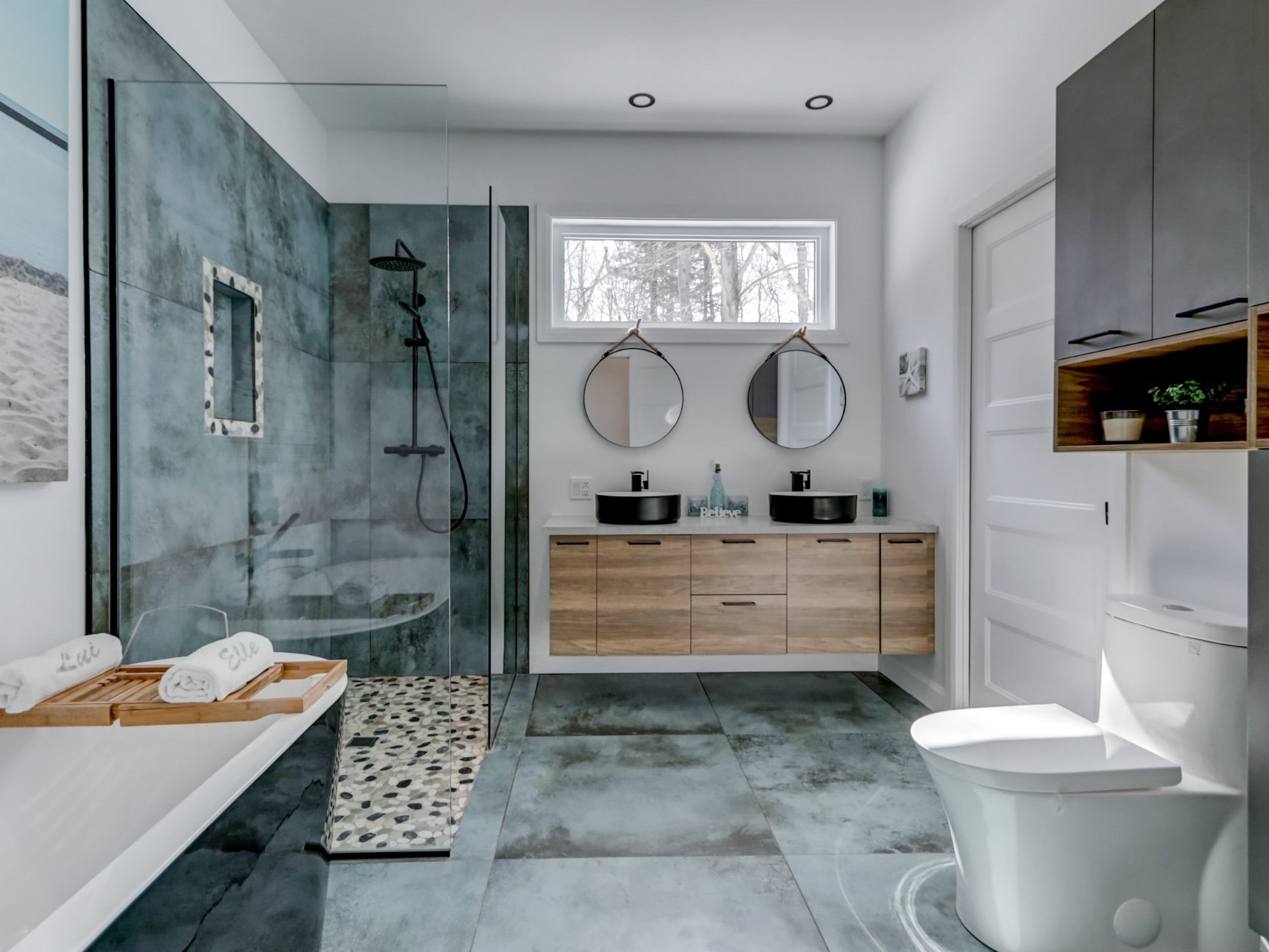 Salle de bains attenante à la CCP