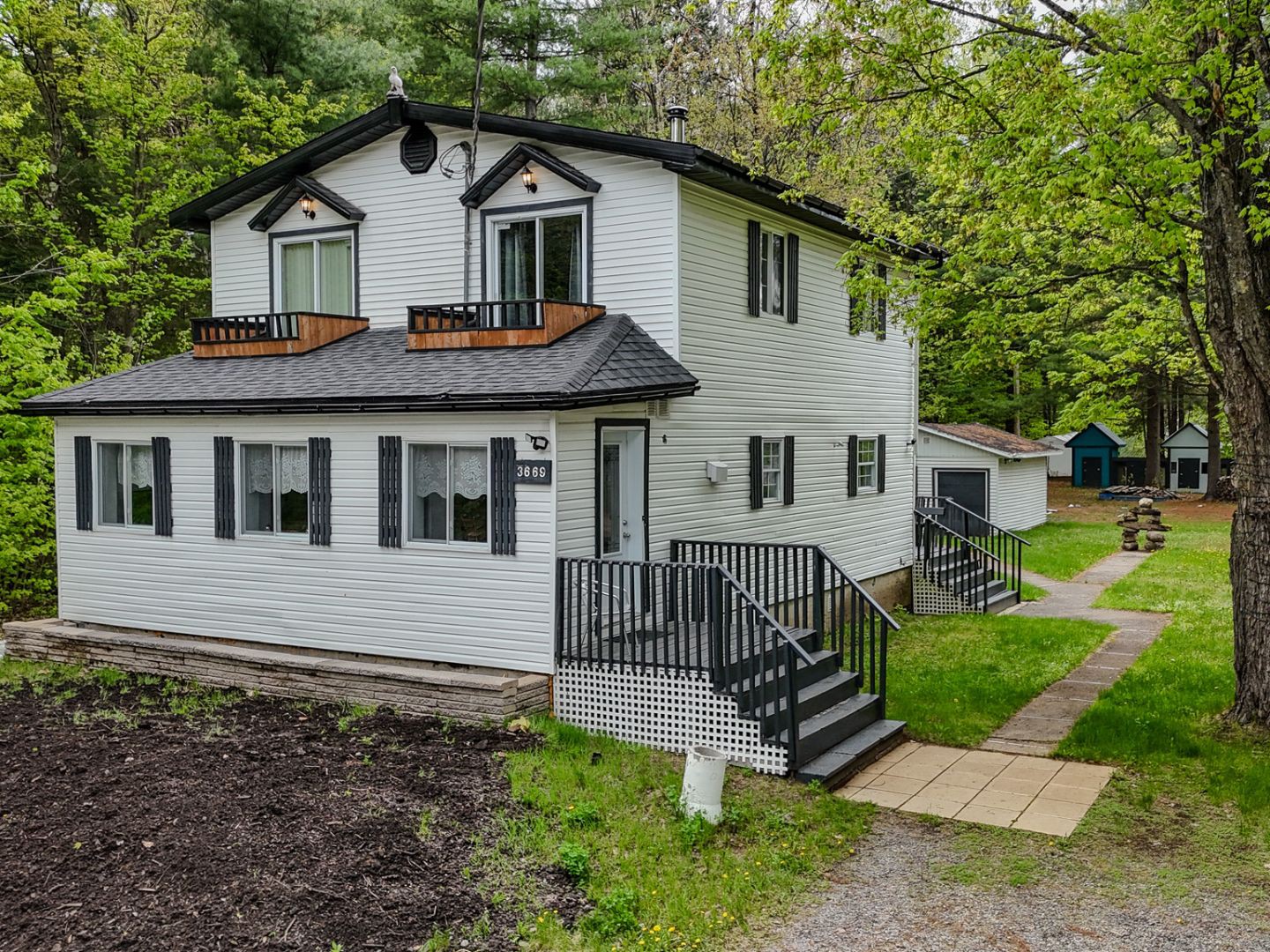 Two or more storey for sale, Sainte-Julienne
