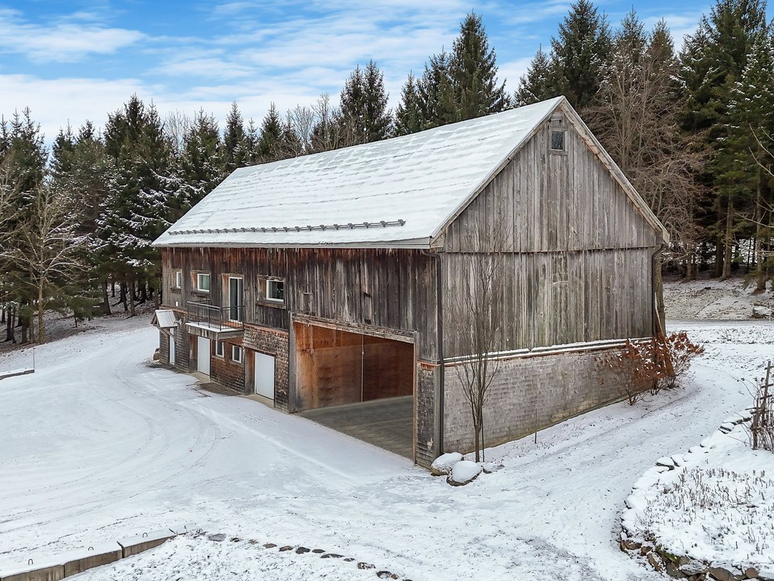 Barn