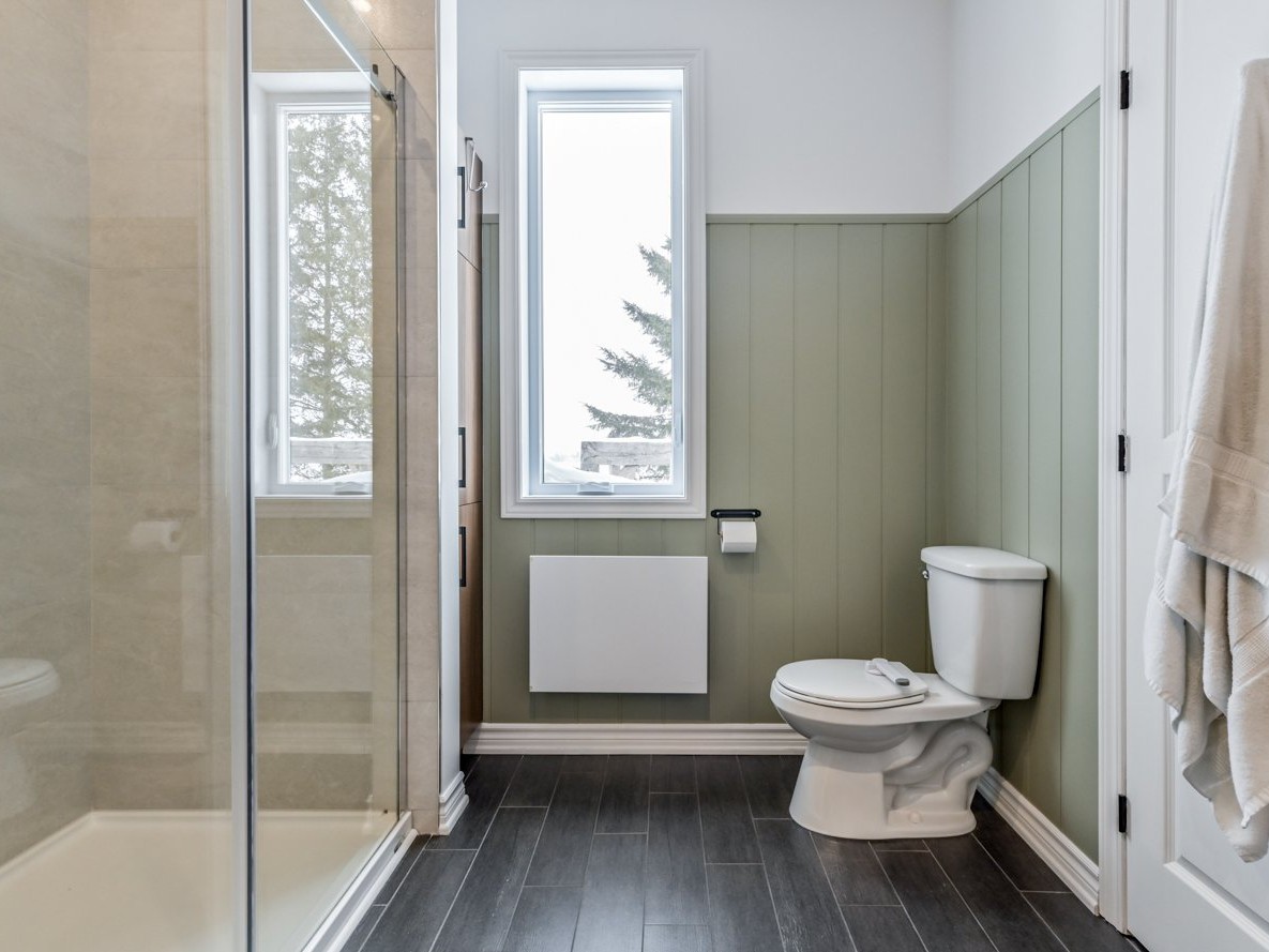 Salle de bains attenante à la CCP