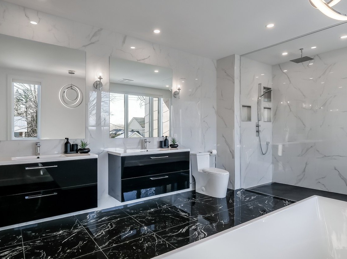Salle de bains attenante à la CCP