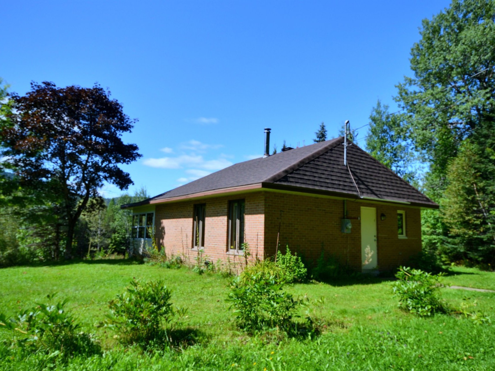 Maison voisine sur le lot