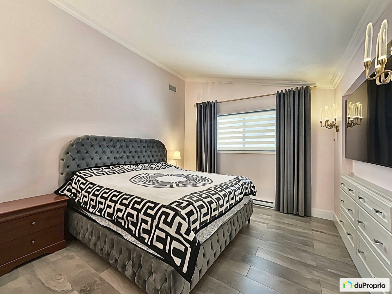 Chambre à coucher principale