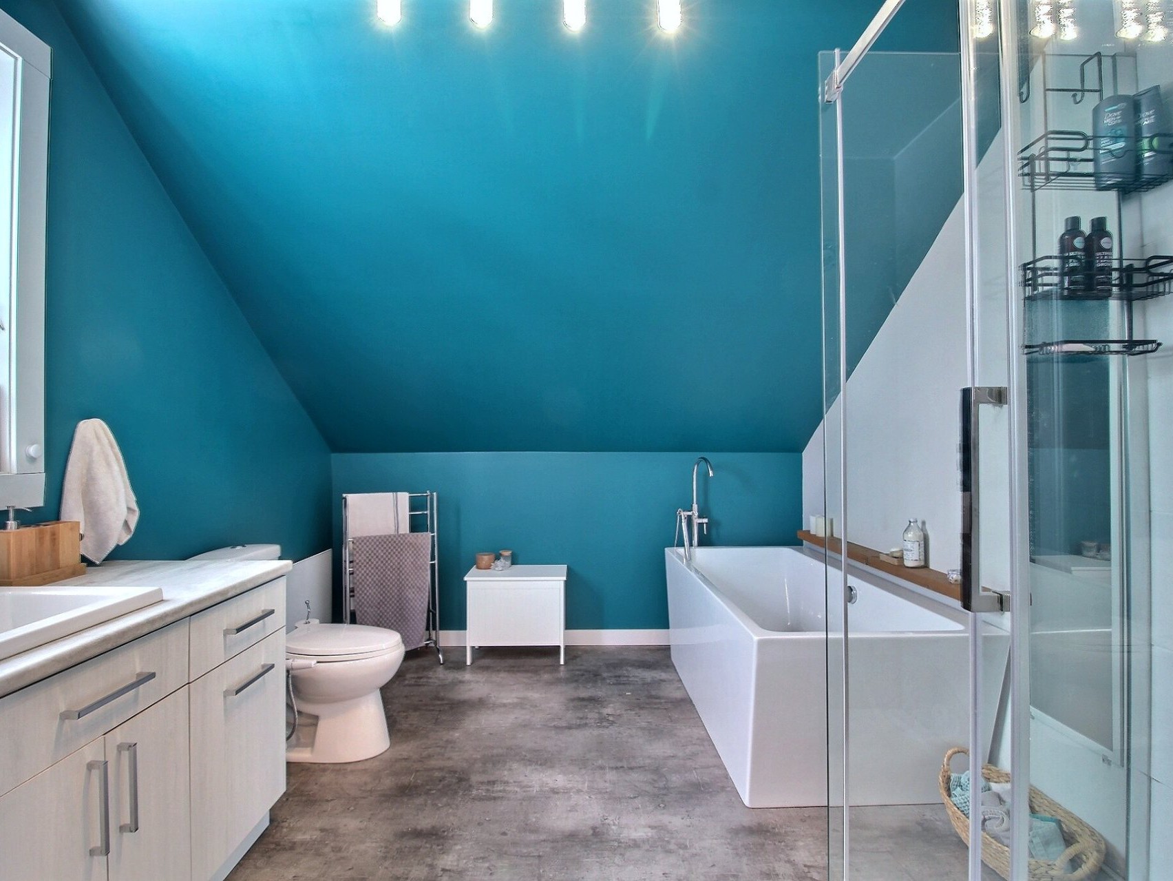 Salle de bains attenante à la CCP