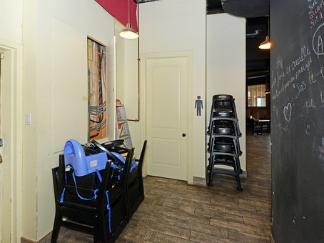Salon
