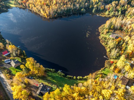 Accès au plan d'eau