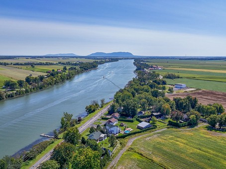 Vue sur l'eau