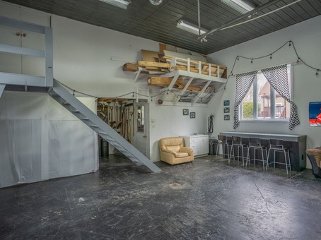 Salon